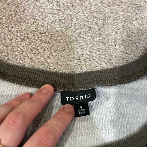 Torrid Camouflage Sweatshirt with Leopard Floral Design - Picture 8 of 9